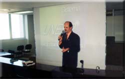 Prof. Dr. Benedito Barraviera - Pró-Reitor de Extensão Universitária