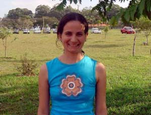 Andreza Maria Martins, aluna do 3º ano de Engenharia Florestal da FCA-Botucatu